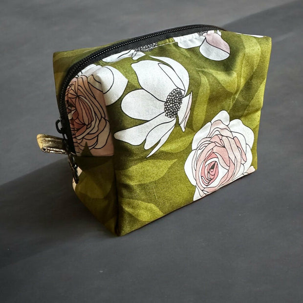 Floral Cosmetic Bag - La Dolce Vita Boutique